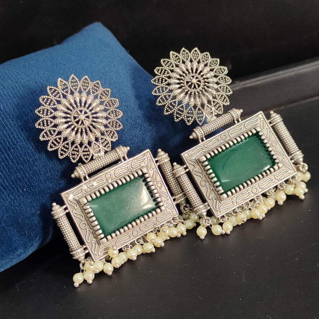 Beautiful Monalisa stone Earrings