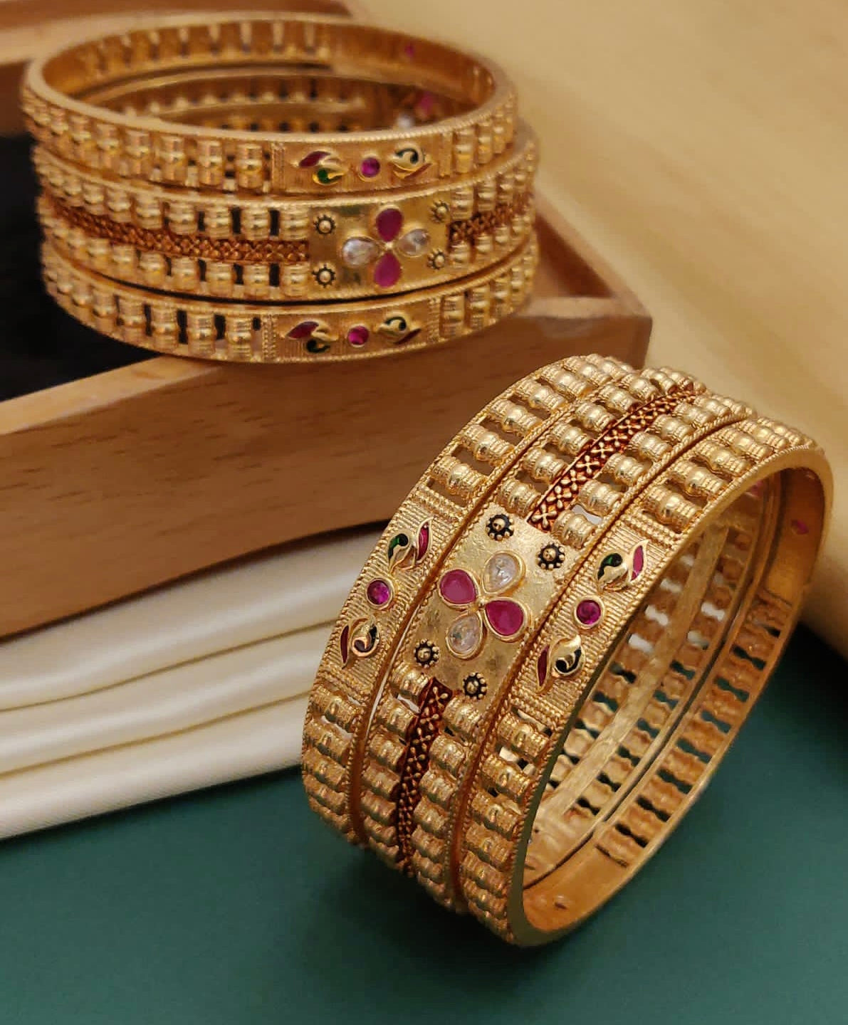Beautiful High Gold Polish Ruby Bangles