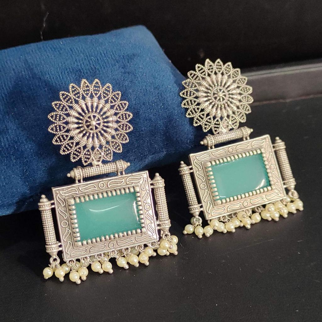 Beautiful Monalisa stone Earrings
